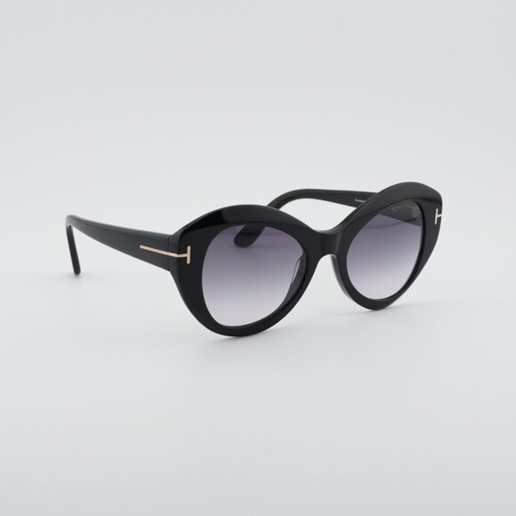 Tom Ford Guinevere FT1084 01B Sunglasses Black Cat Eye Frame, Smoke Lenses main image 9